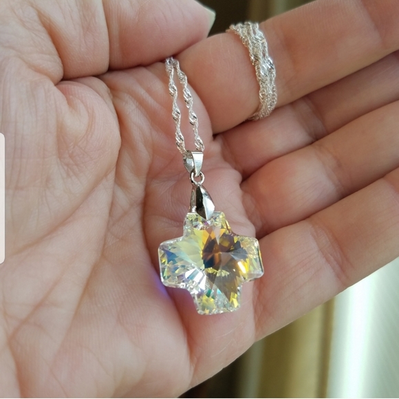 Swarovski Elements 925 Sterling Silver Aurora Borealis Cross Necklace NWT - Picture 8 of 11